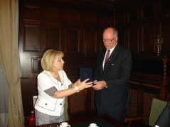 National Assembly Speaker Prof. Dr Slavica Djukic-Dejanovic talks to Finnish Parliament Speaker Eero Heinäluoma